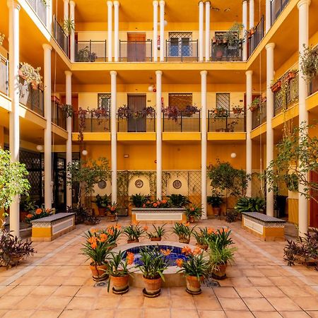 San Vicente-Museo Apartamento Seville Ngoại thất bức ảnh