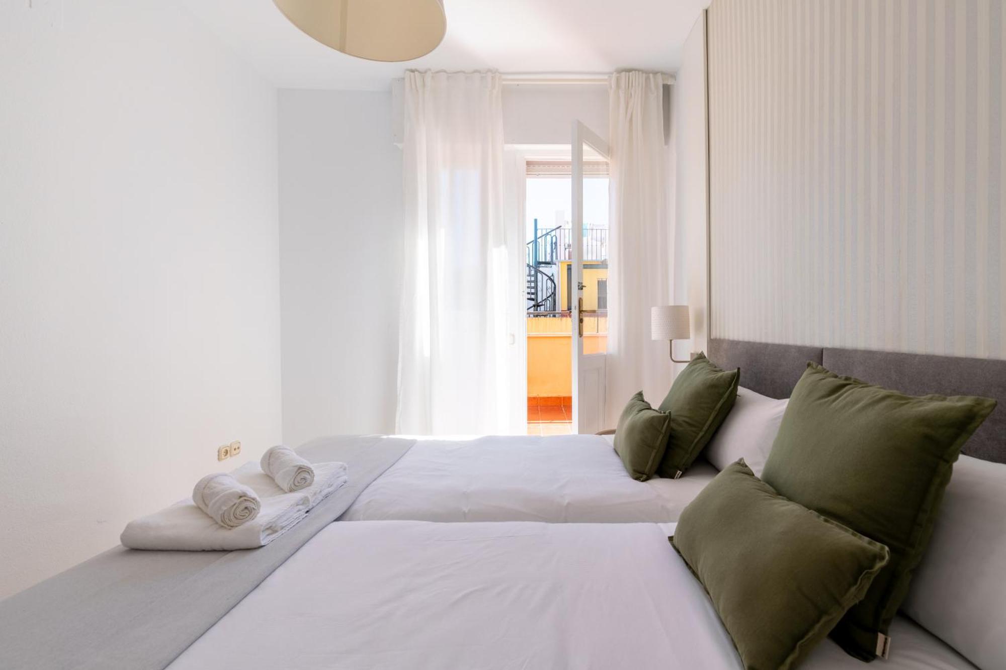 San Vicente-Museo Apartamento Seville Ngoại thất bức ảnh